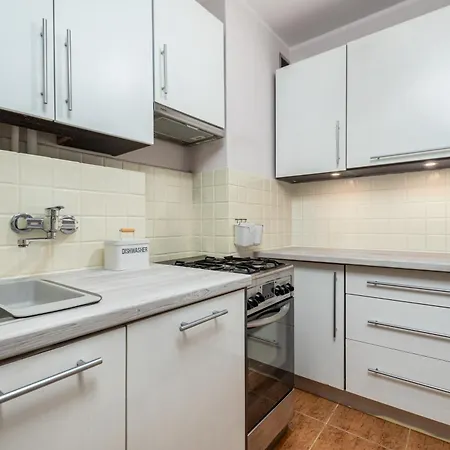Apartment Aleje Jerozolimskie 145 By Homeprime *