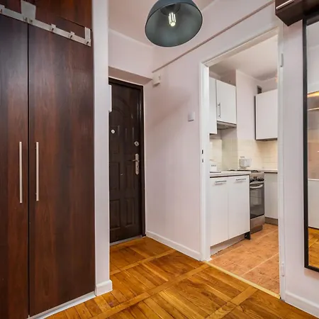 Apartment Aleje Jerozolimskie 145 By Homeprime Warsaw