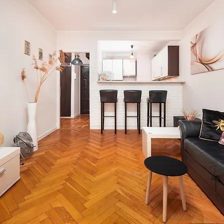 Aleje Jerozolimskie 145 By Homeprime Warsaw