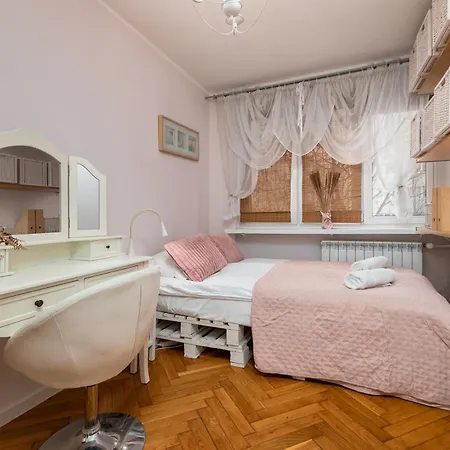 Aleje Jerozolimskie 145 By Homeprime Apartament *